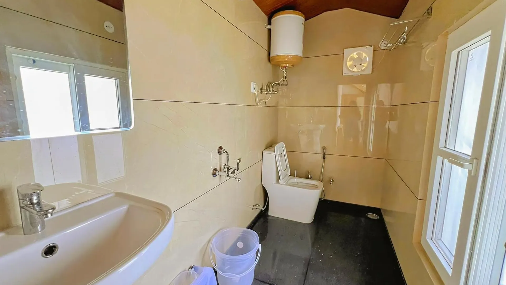 Vamitag Inn Shimla India